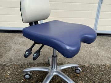 Gebruikte apparatuur: Mr Dental l BQE l Blauw en Wit 