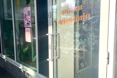 Renting out: Pöytäpaikka Helsingin Alppilassa