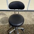 Gebruikte apparatuur: Mr Dental l Zwarte Assistente / Tandarts stoel l 