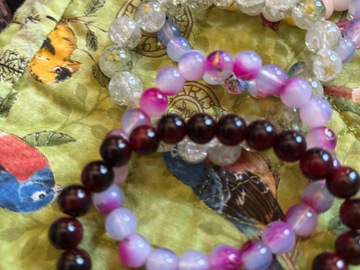 Bulk Lots: 25 Glass Stretchy Bracelets 
