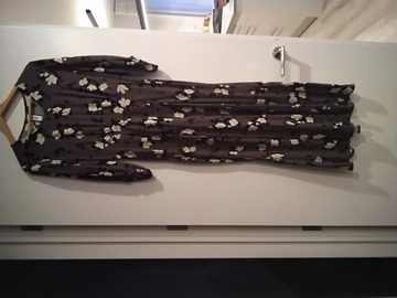 Selling: Brown floral maxi dress- sz 8