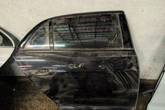 Selling with online payment: 2014-19 BENTLEY FLYING SPUR REAR R/DOOR 