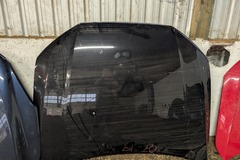 Selling with online payment: 2017-2023 Audi Q7 SQ7 Hood 