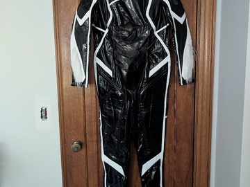 Selling with online payment: PS5 Spider-Man Black Cat Costume with Boots