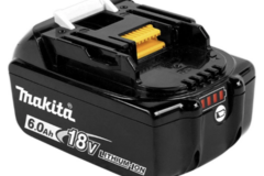 À vendre: À vendre batteries Makita 6Ah 18v neuves