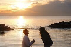Selling: When Will We Get Married? – Marriage Timing Reading