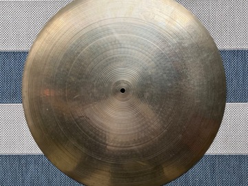 Selling with online payment: Zildjian 22” A Flat Ride Cymbal vintage 70’s