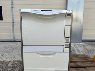Gebruikte apparatuur: Mr Dental |MELAG | MELAtherm 10 DT | | Thermodesinfector | 