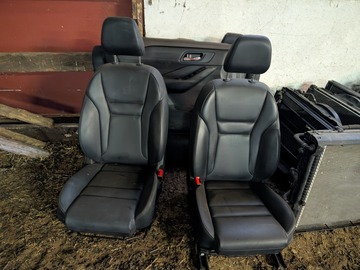 Selling with online payment: 2021  NISSAN ROGUE SL Front RH Passenger Seats Set
