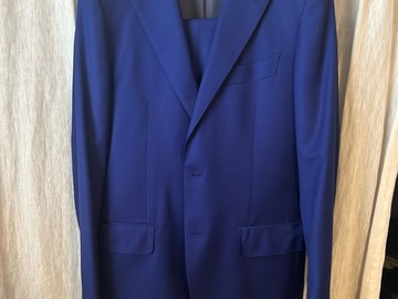 Selling with online payment: Stunning Cobalt Blue Lazio 38R