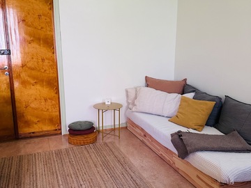 Renting out: Vastanottotila