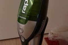 Selling: Electrolux rapido vacuum cleaner
