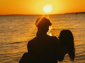 Selling: True Love Reading – Is This The Love Your Soul Deserves