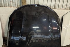 Selling with online payment: 2016 BMW 750 LI Hood