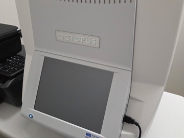 Selling with online payment: Haag-Streit Octopus 600 Visual Field Analyzer – Like New