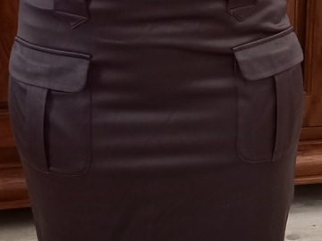 Vente: JUPE MARRON TAILLE 40