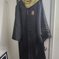 Selling with online payment: Hufflepuff Robe