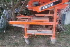À vendre: Scie à table pour bloc béton et brique jumbo 651 