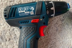 À vendre: Perceuse-visseuse Bosch Professional