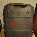 À vendre: Clé à chocs Ingersoll Rand 20V + 2 bat. 5Ah + Chargeur