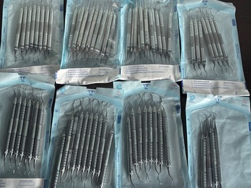 Gebruikte apparatuur: 73 st Hu Friedy instrumenten curettes scalers gracey s