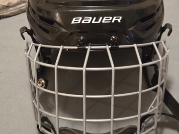 Verkaufen mit Online-Zahlungen: Komplette Eishockeyausrüstung zu verkaufen