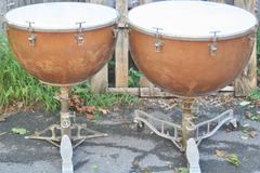 Selling with online payment: Vintage Ludwig 25" & 29" pedal tympani