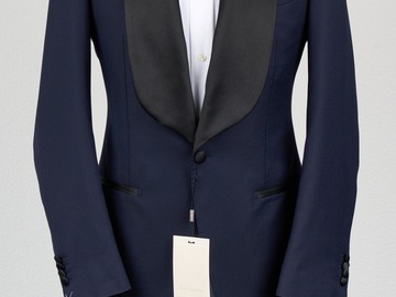 Selling with online payment: [EU][NO US TAX] Like new Suitsupply midnight blue tuxedo, 38R