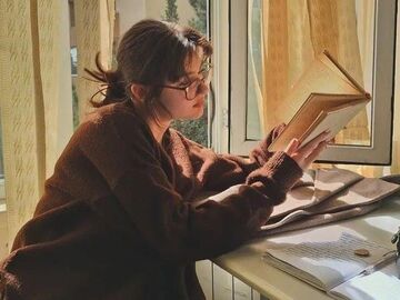 Selling: Secret Admirer Reading – Who Is Thinking of You?