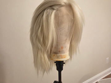 Selling with online payment: Crimped Blonde Lacefront Wig