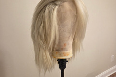 Selling with online payment: Crimped Blonde Lacefront Wig