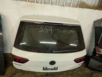 Selling with online payment: 2019 Volkswagen Tiguan Trunk Door