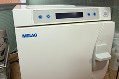 Gebruikte apparatuur: zeer complete MELAG Vacuklav 31 B+ klasse B stoomsterilisator/aut