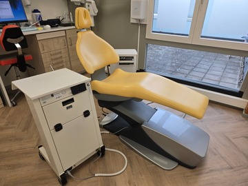 Gebruikte apparatuur: Gebruikte dsa cart en technodent stoel, recent onderhoud gehad.