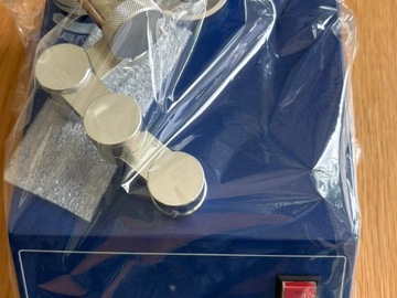 Gebruikte apparatuur: Slijper curettes scalers 