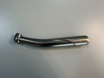 Gebruikte apparatuur: BA International 755 turbine hoekstuk