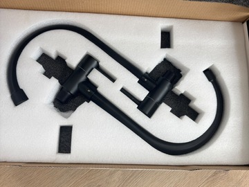 Nieuwe apparatuur: 4x koudwaterkraan Loretto zwart RVS