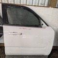 Selling with online payment: 2024 Ford Bronco Front Right Passenger Door
