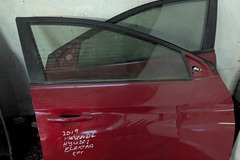 Selling with online payment: 2019 Hyundai Elantra Front Passenger Door