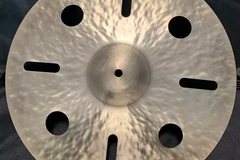 Selling with online payment: 16" Trash Crash cymbals
