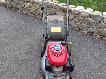 À vendre: Tondeuse honda izy HRG415 autotractee 