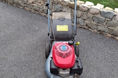 À vendre: Tondeuse honda izy HRG415 autotractee 