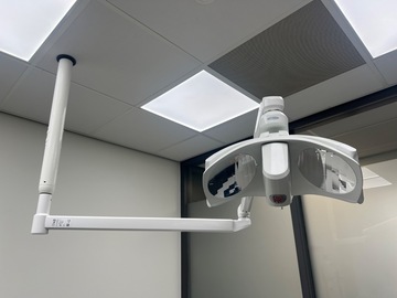 Gebruikte apparatuur: Faro Eva led operatie lamp