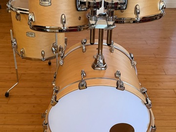 Selling with online payment: Yamaha Tour Custom Drum Set
