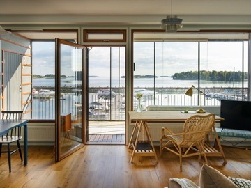 Renting out: Furnitured apart. with directs seaview, for short stays