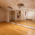 Location à l'heure: petit espace pour répétition théâtre ou cours privé