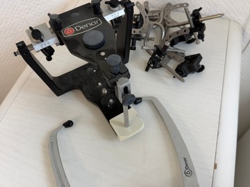 Gebruikte apparatuur: articulatoren  Denar  en altrex