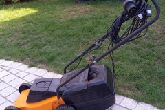 Selling: TONDEUSE ELECTRIQUE