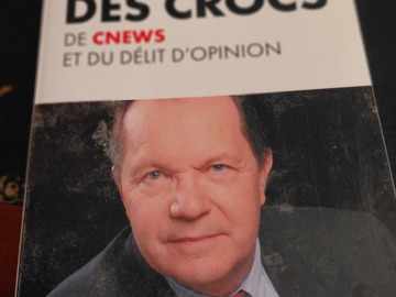 Selling: LIVRES DIVERS