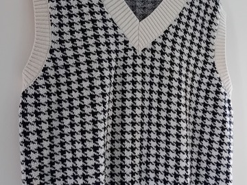 Vente: Pull sans manches noir & blanc - ZARA - L